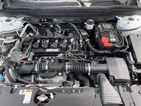 Used 2020 Honda Accord EX image 25