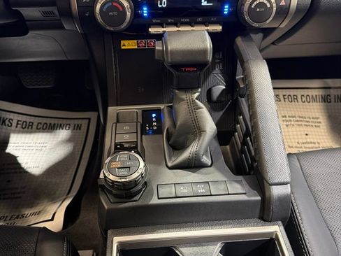 Used 2026 Toyota 4Runner 4WD image 33