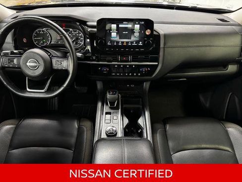Certified 2025 Nissan Pathfinder SL AWD/4WD image 23