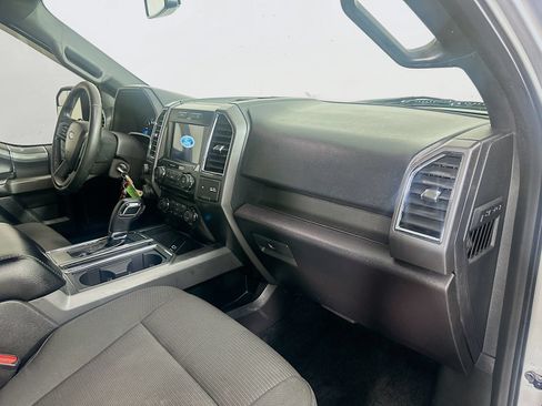 Used 2017 Ford F150 XLT w/ Equipment Group 302A Luxury AWD/4WD image 30