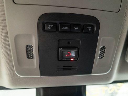 Used 2024 Toyota Camry XSE FWD image 27