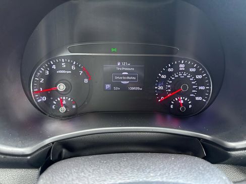 Used 2020 Kia Soul LX image 18