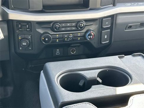 Certified 2023 Ford F250 XL image 16