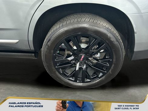 Certified 2026 GMC Yukon Denali w/ Denali Reserve Package AWD/4WD image 11