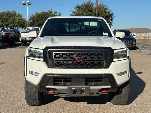 Used 2024 Nissan Frontier PRO-4X w/ Technology Package image 3