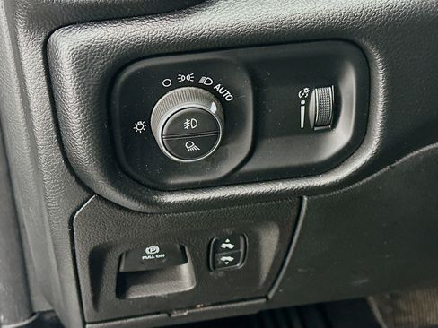 Used 2022 RAM 1500 Big Horn image 17