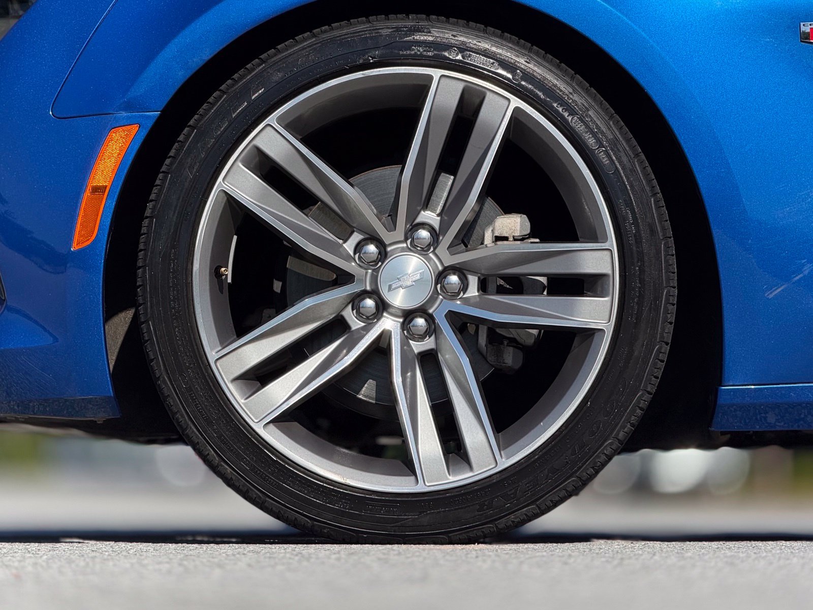 Used 2016 Chevrolet Camaro LT w/ RS Package RWD image 18