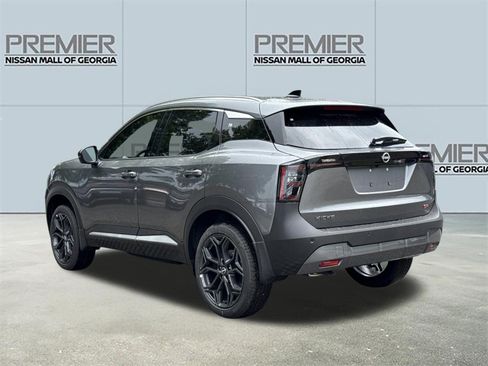 New 2026 Nissan Kicks SR FWD image 20