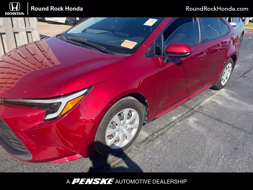 Used 2024 Toyota Corolla LE FWD image 1