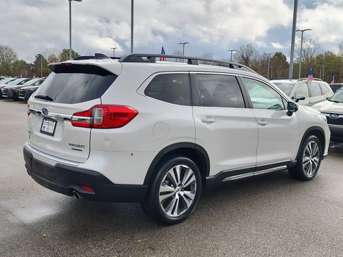 Used 2022 Subaru Ascent Limited w/ Technology Package image 3
