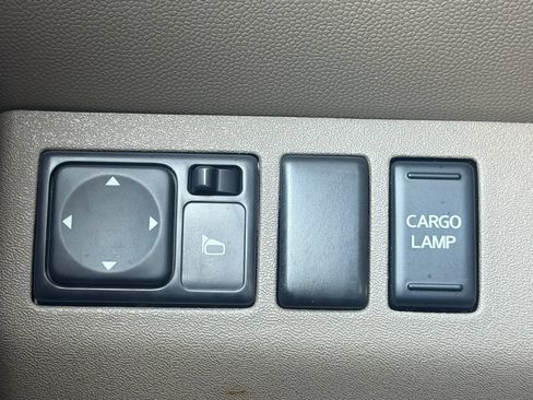 Used 2015 Nissan Frontier SV RWD image 22
