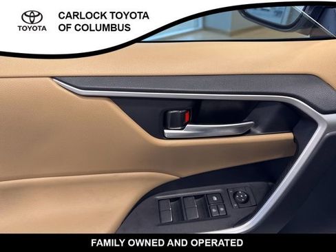 Used 2025 Toyota RAV4 XLE w/ Convenience Package image 11