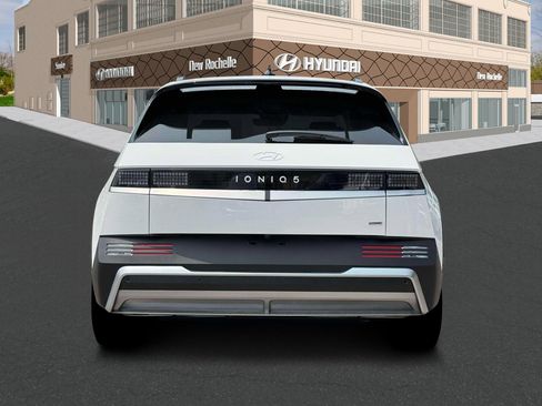 New 2025 Hyundai Ioniq 5 SEL image 6