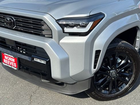 New 2026 Toyota 4Runner Platinum AWD/4WD image 3