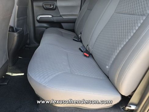 Used 2021 Toyota Tacoma SR5 RWD image 11