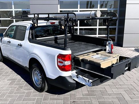 Used 2025 Ford Maverick XLT w/ Equipment Group 302A image 35