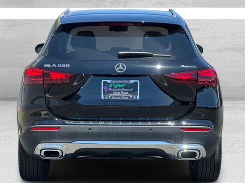 Certified 2025 Mercedes-Benz GLA 250 4MATIC image 5