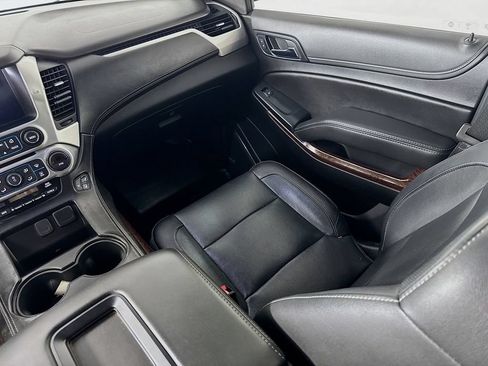 Used 2020 GMC Yukon XL SLT RWD image 24