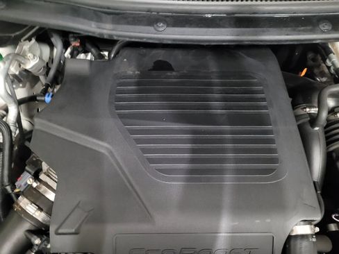 Used 2018 Ford Explorer Sport w/ Equipment Group 401A AWD/4WD image 30