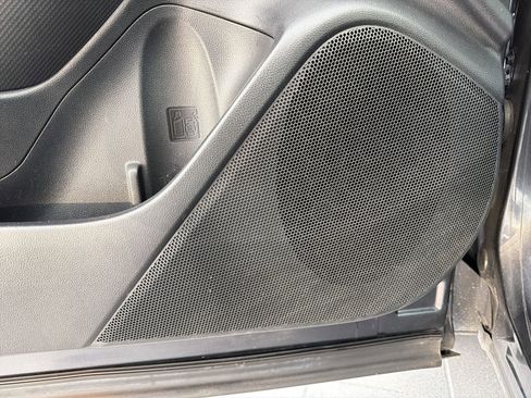 Used 2019 Subaru Forester Premium w/ All-Weather Package image 21