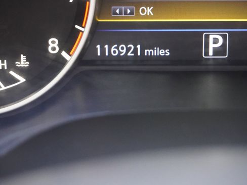 Used 2016 Nissan Maxima Platinum image 34