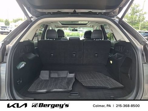 Used 2017 Ford Edge SEL w/ Equipment Group 201A AWD/4WD image 31