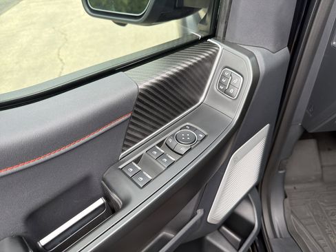 Used 2025 Ford F150 Raptor AWD/4WD image 10
