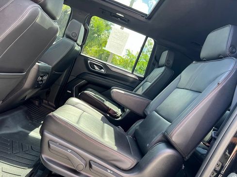 Used 2023 Chevrolet Suburban RST w/ Luxury Package AWD/4WD image 57