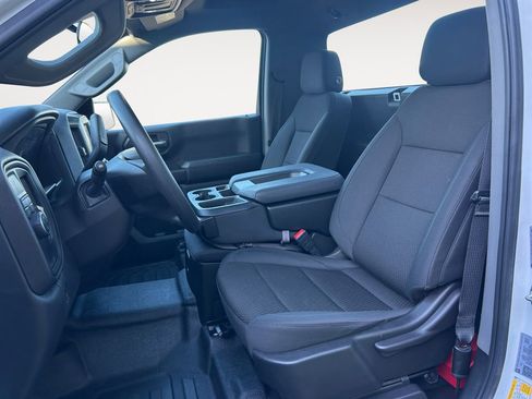 Used 2025 Chevrolet Silverado 1500 W/T image 15