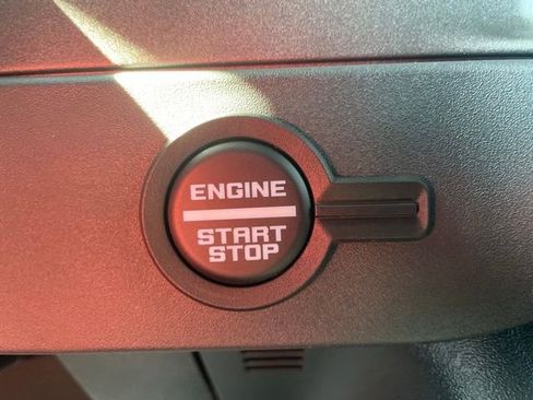 New 2026 Ford Bronco Badlands w/ Sasquatch Package image 15