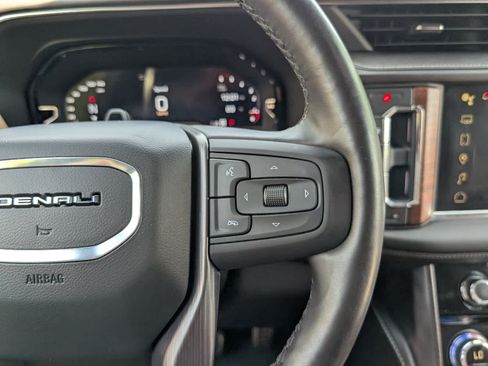 Certified 2024 GMC Yukon Denali Ultimate AWD/4WD image 30