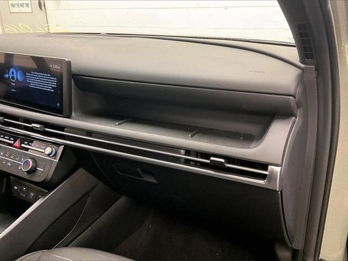 Certified 2026 Hyundai Santa Cruz SE image 14