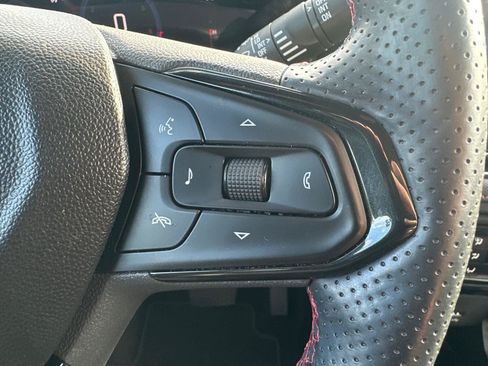 Used 2024 Chevrolet TrailBlazer RS w/ Convenience Package AWD/4WD image 18