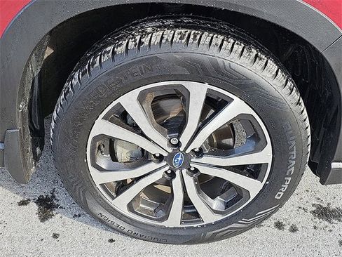 Used 2022 Subaru Forester Limited image 8