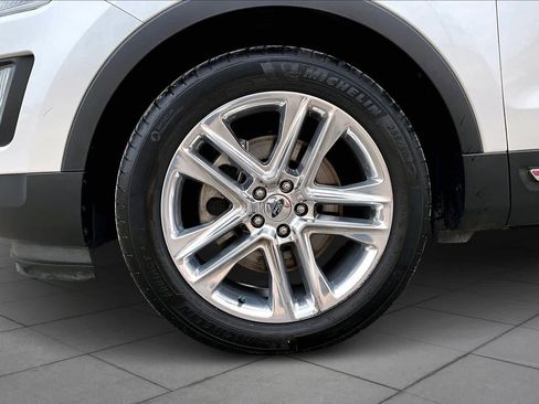 Used 2016 Ford Explorer Limited image 10