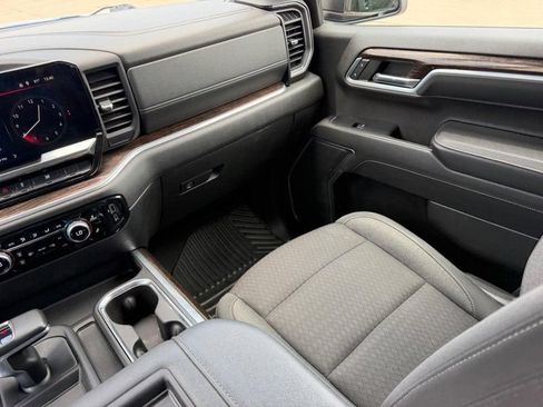 Used 2022 GMC Sierra 1500 Elevation AWD/4WD image 15