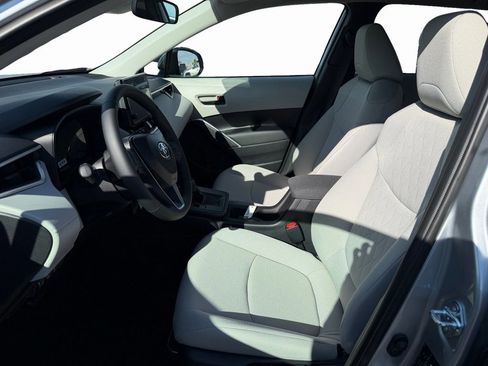 Certified 2026 Toyota Corolla Cross LE image 10