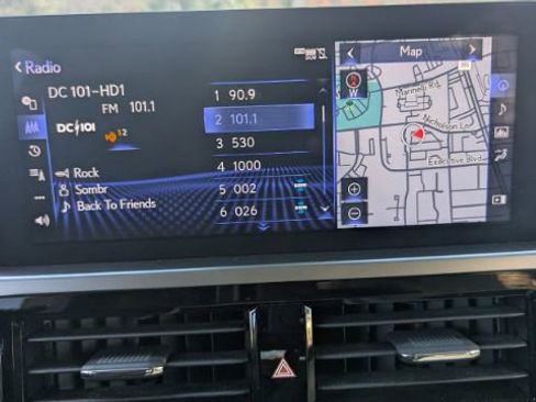 Used 2022 Lexus GX 460 image 37