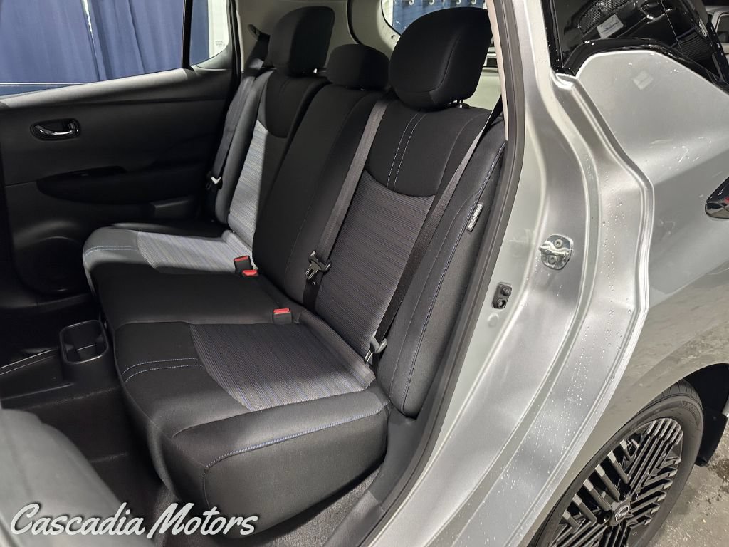 Used 2023 Nissan Leaf SV Plus FWD image 11