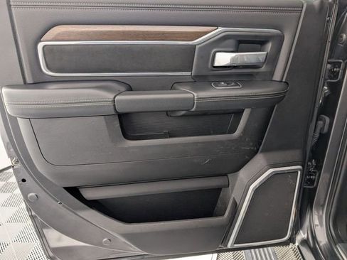 Certified 2022 RAM 3500 Laramie image 30