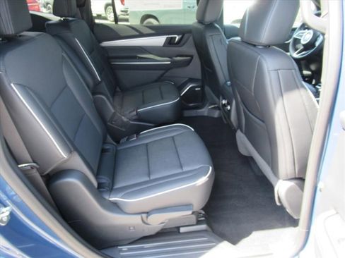 New 2026 Buick Enclave Preferred w/ Power Package FWD image 12