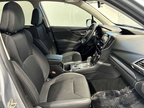 Used 2022 Subaru Forester Premium image 25