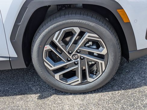 New 2026 Hyundai Tucson Limited w/ Tow & Go Package FWD image 11