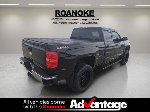Used 2017 Chevrolet Silverado 1500 LT w/ All Star Edition image 21