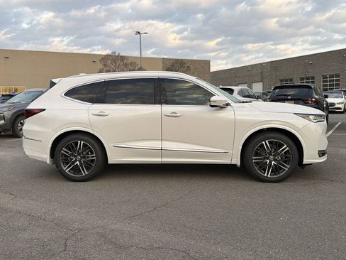 New 2026 Acura MDX w/ Advance Package AWD/4WD image 2
