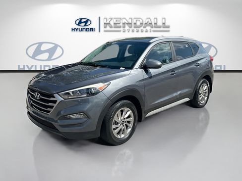 Used 2017 Hyundai Tucson SE FWD image 3