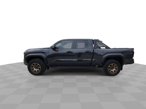 Used 2025 Toyota Tacoma 4x4 Double Cab Hybrid image 5
