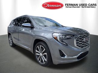 Used 2019 GMC Terrain Denali w/ Advanced Safety Package FWD video 1