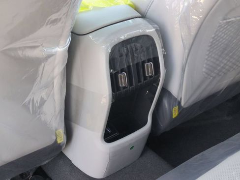 New 2026 Hyundai Kona SEL Premium AWD/4WD image 24