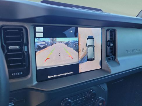 Certified 2024 Ford Bronco Outer Banks image 17